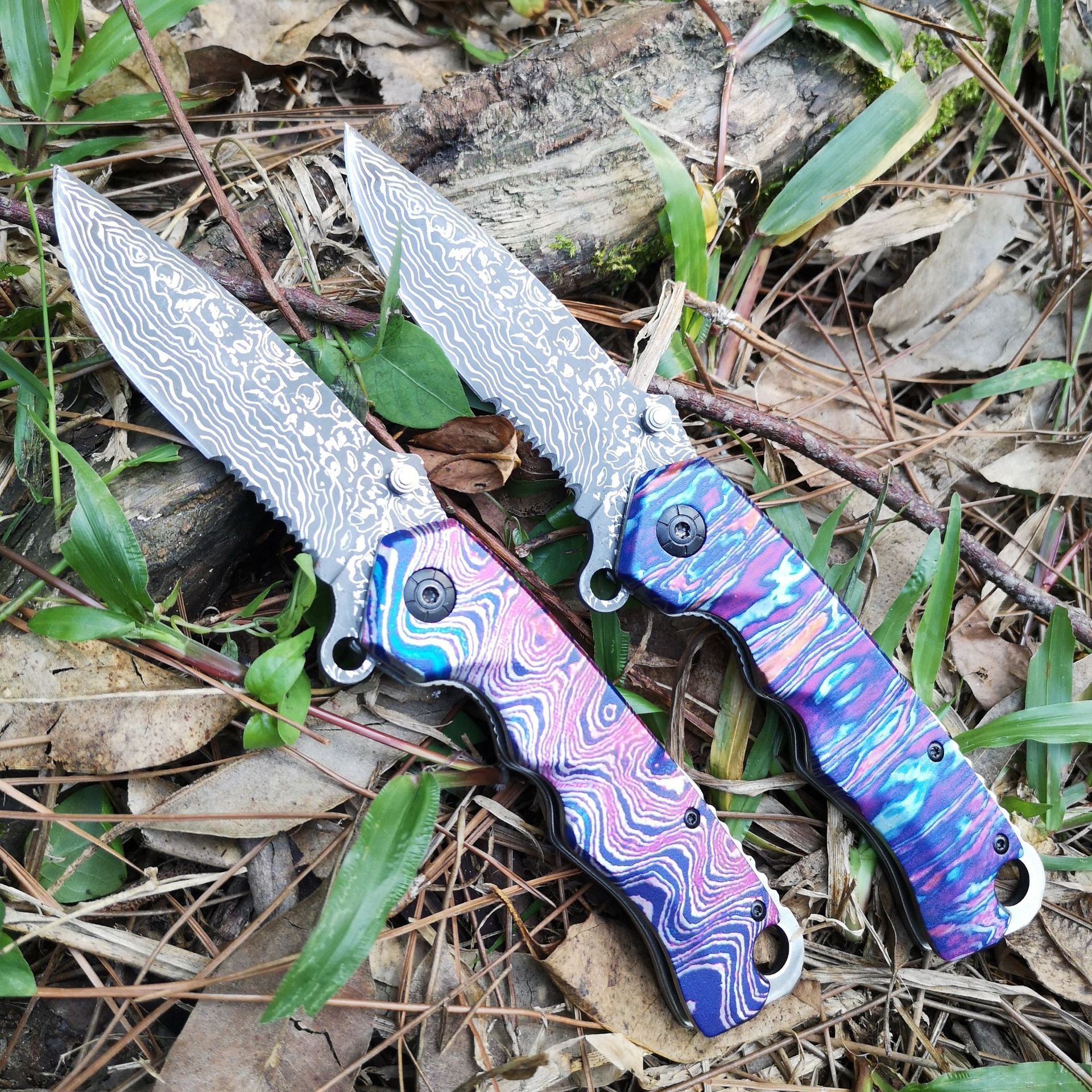 Stainless Steel Outdoor Tool Damascus Grain Folding Blade Knife